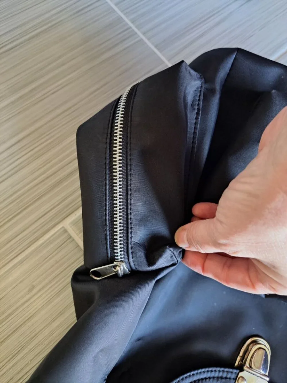 Frankie & Johnnie Backpack Black Nylon Purse Travel - Picture 8 of 9